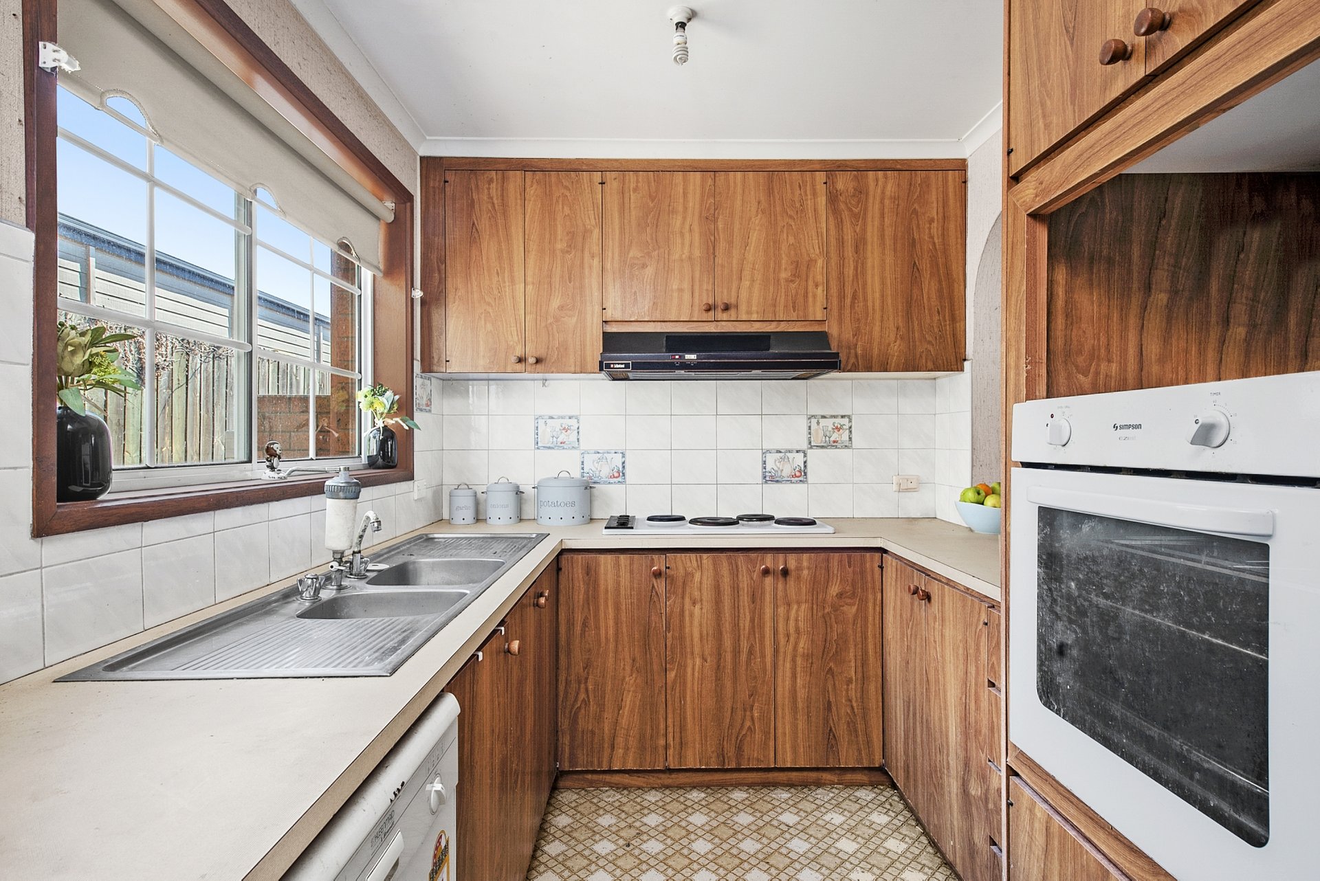 3/17 Aberdeen Street, Newtown image 2