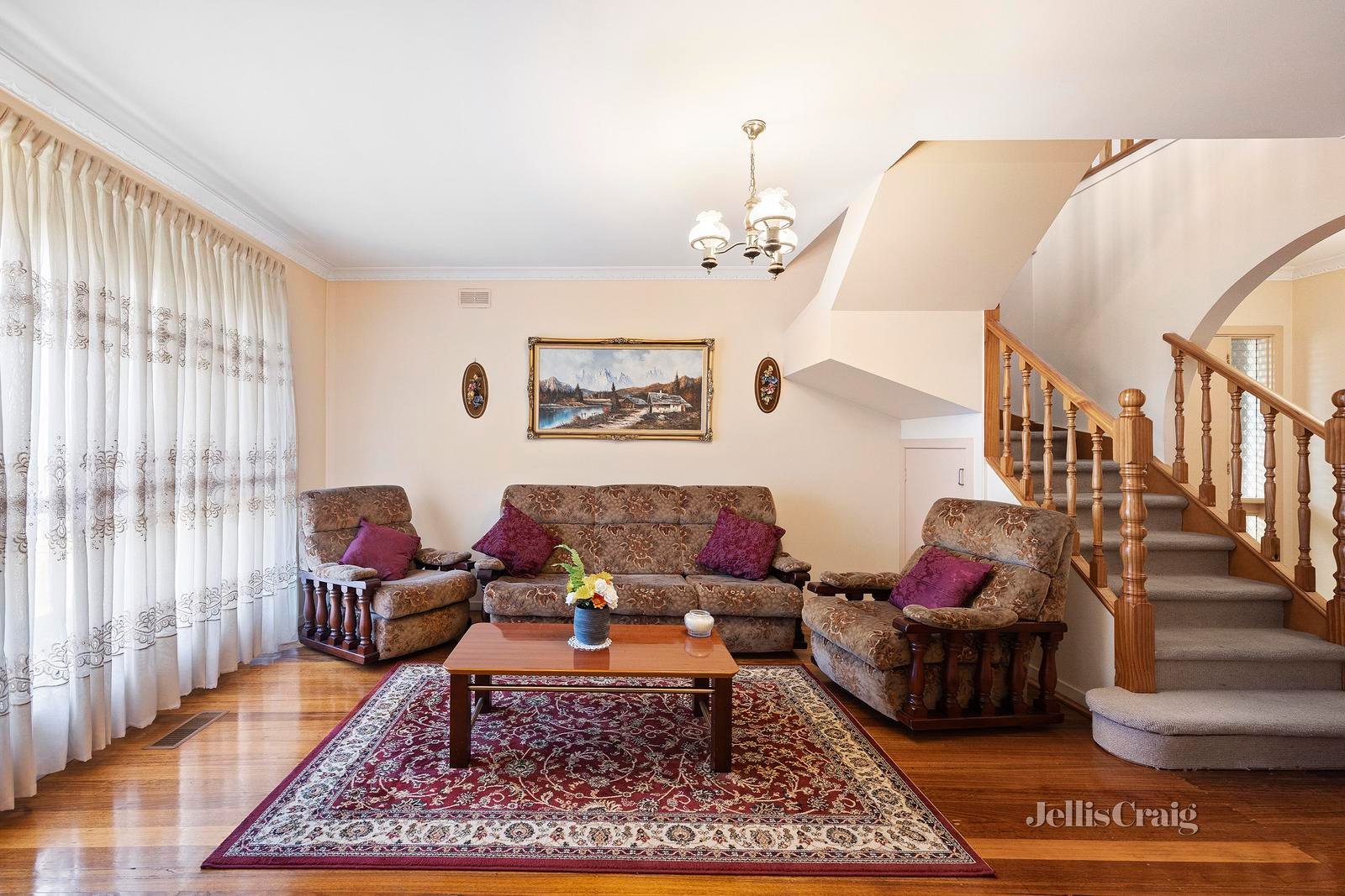 317 Douglas Parade, Newport image 2
