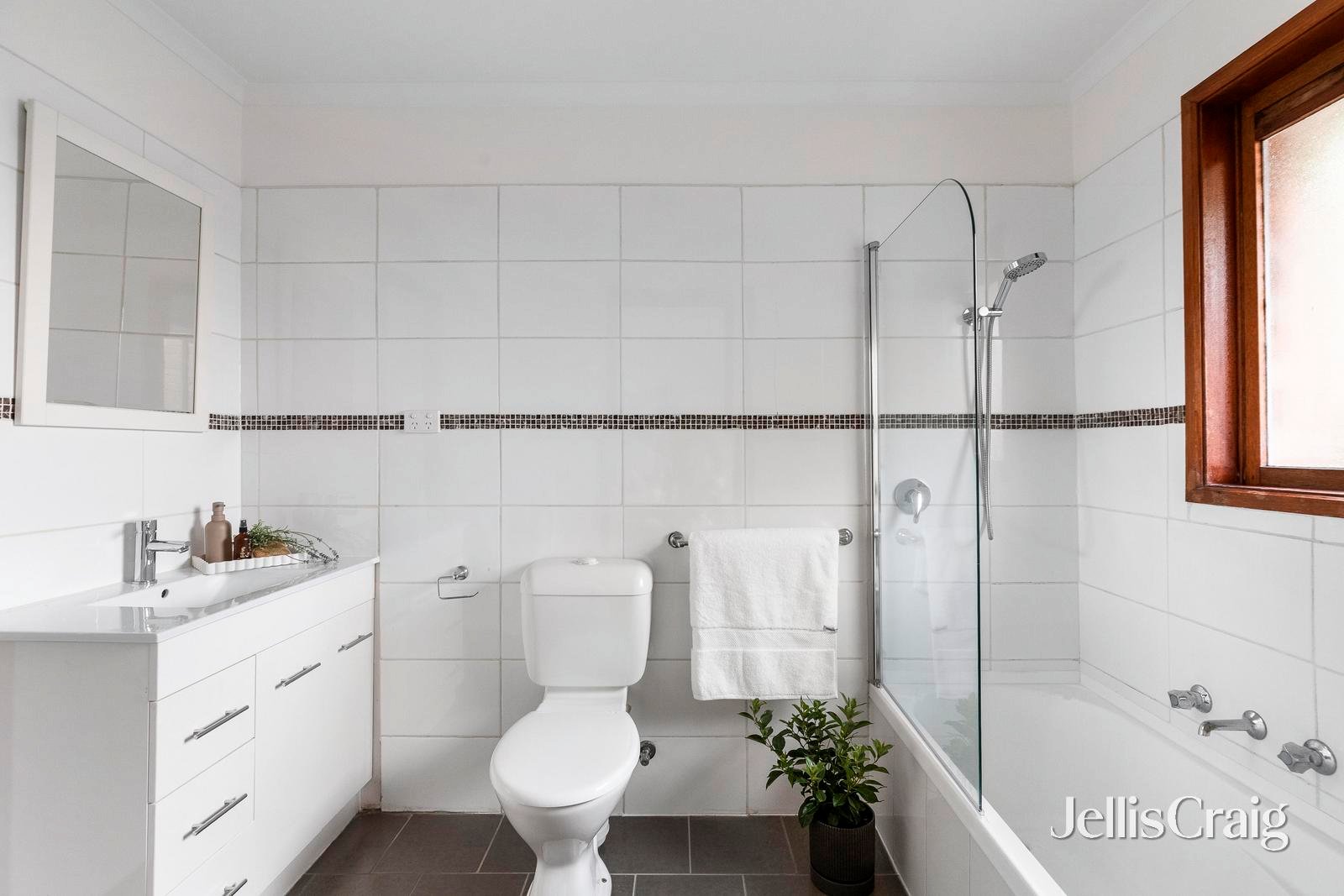 3/17 Frances Avenue, Greensborough image 7