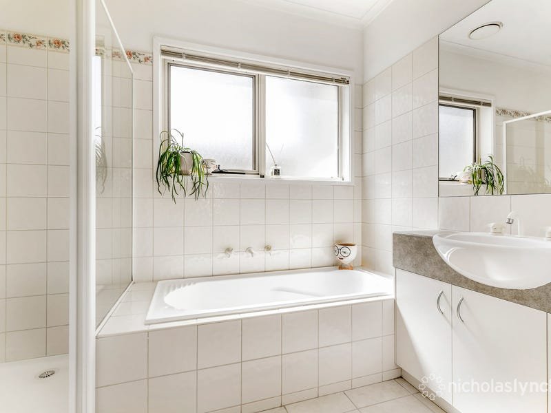 Property Gallery Thumbnail 5