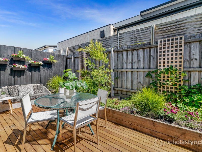 Property Gallery Thumbnail 6