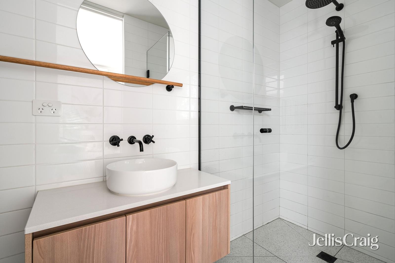 3/17 Loranne Street, Bentleigh image 9