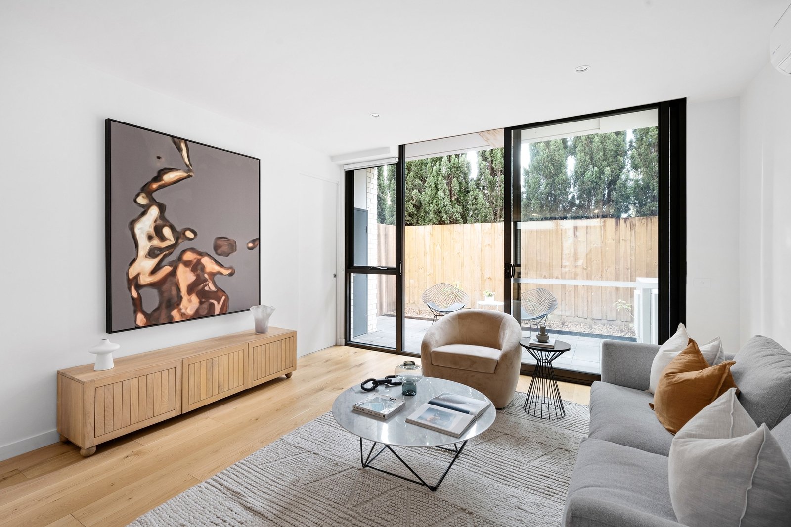 Property Gallery Thumbnail 4