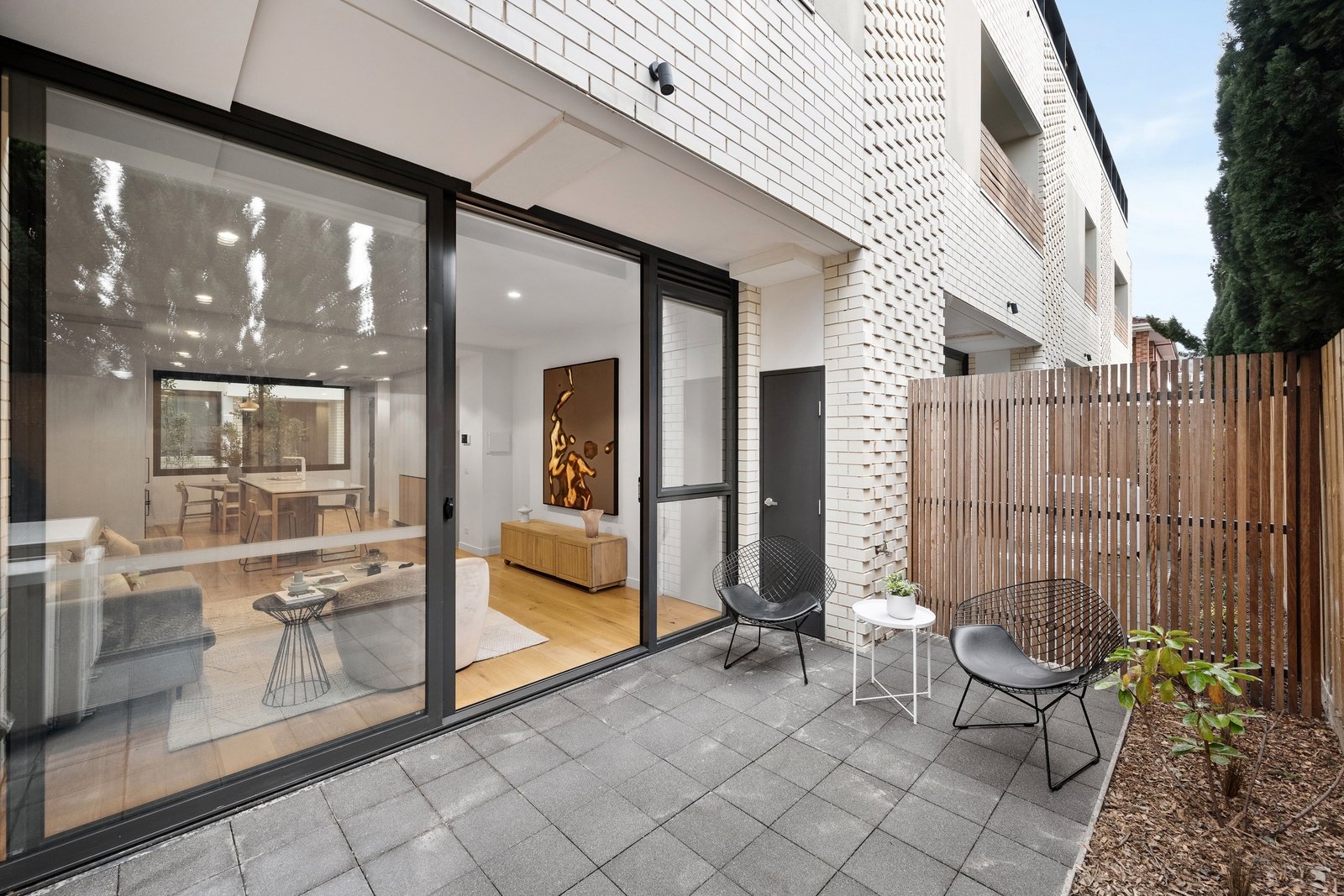 Property Gallery Thumbnail 10