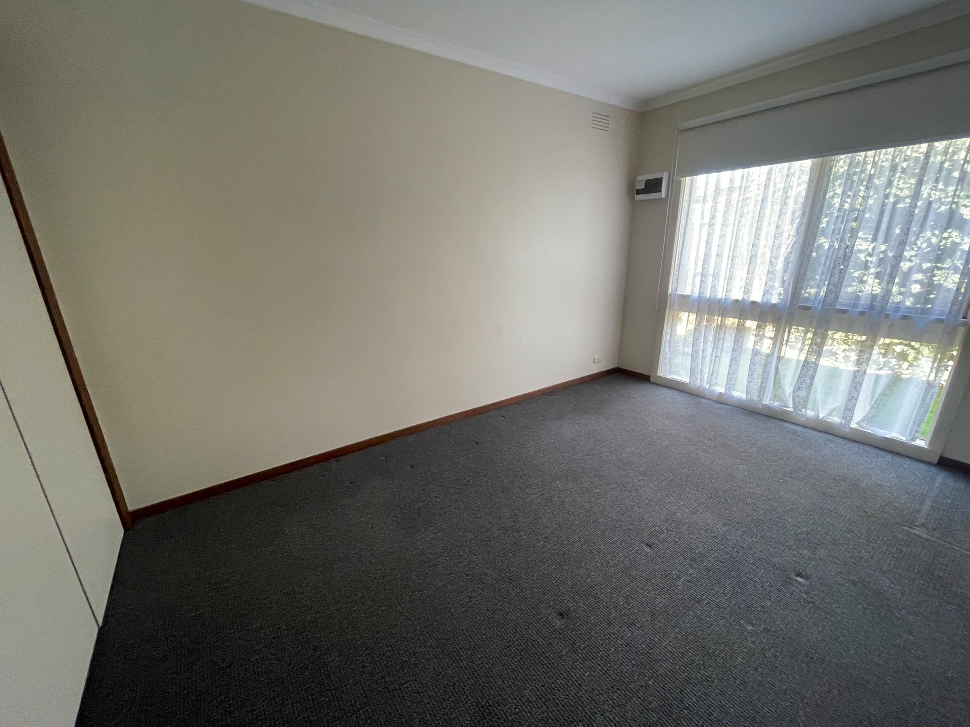 3/17 Polwarth Crescent, Belmont image 5