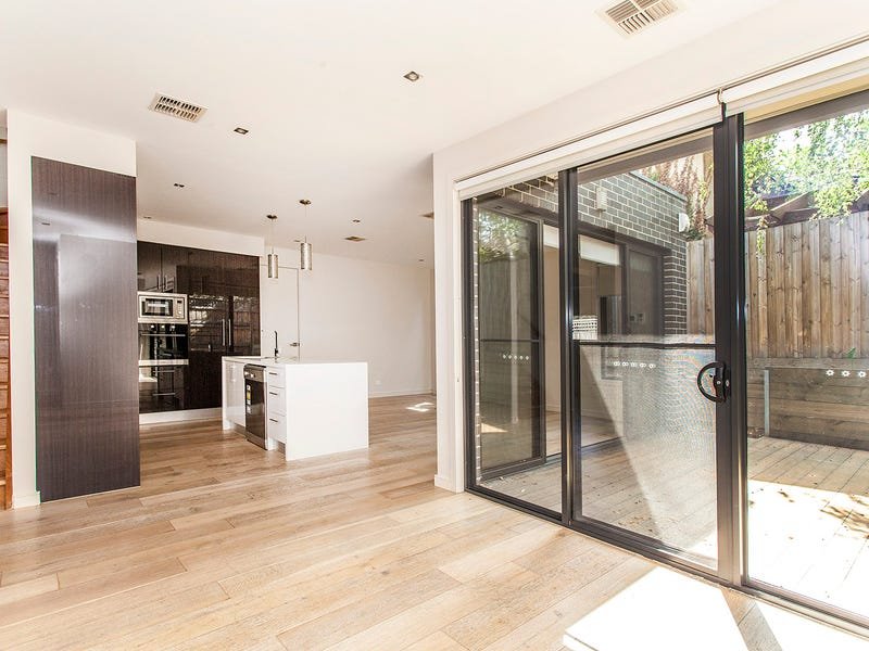 Property Gallery Thumbnail 4