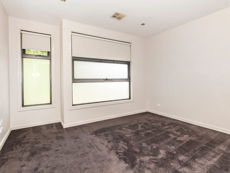 Property Gallery Thumbnail 7