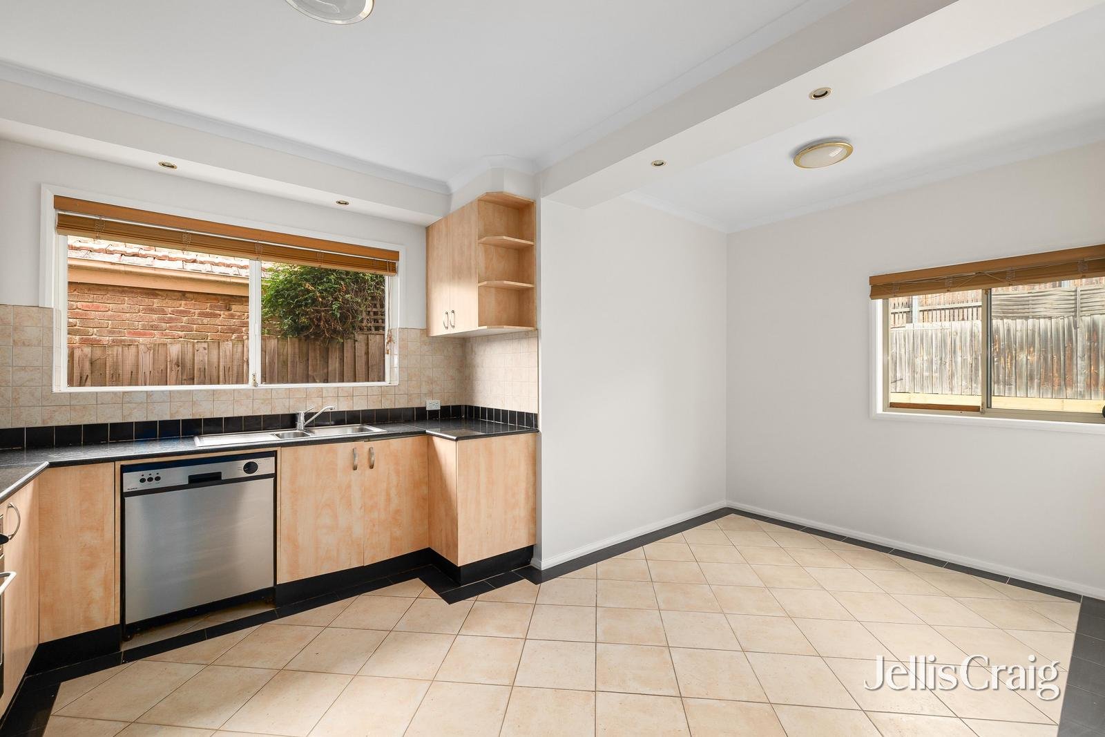 3/17 Westbrook Street, Kew&nbsp;East image 2