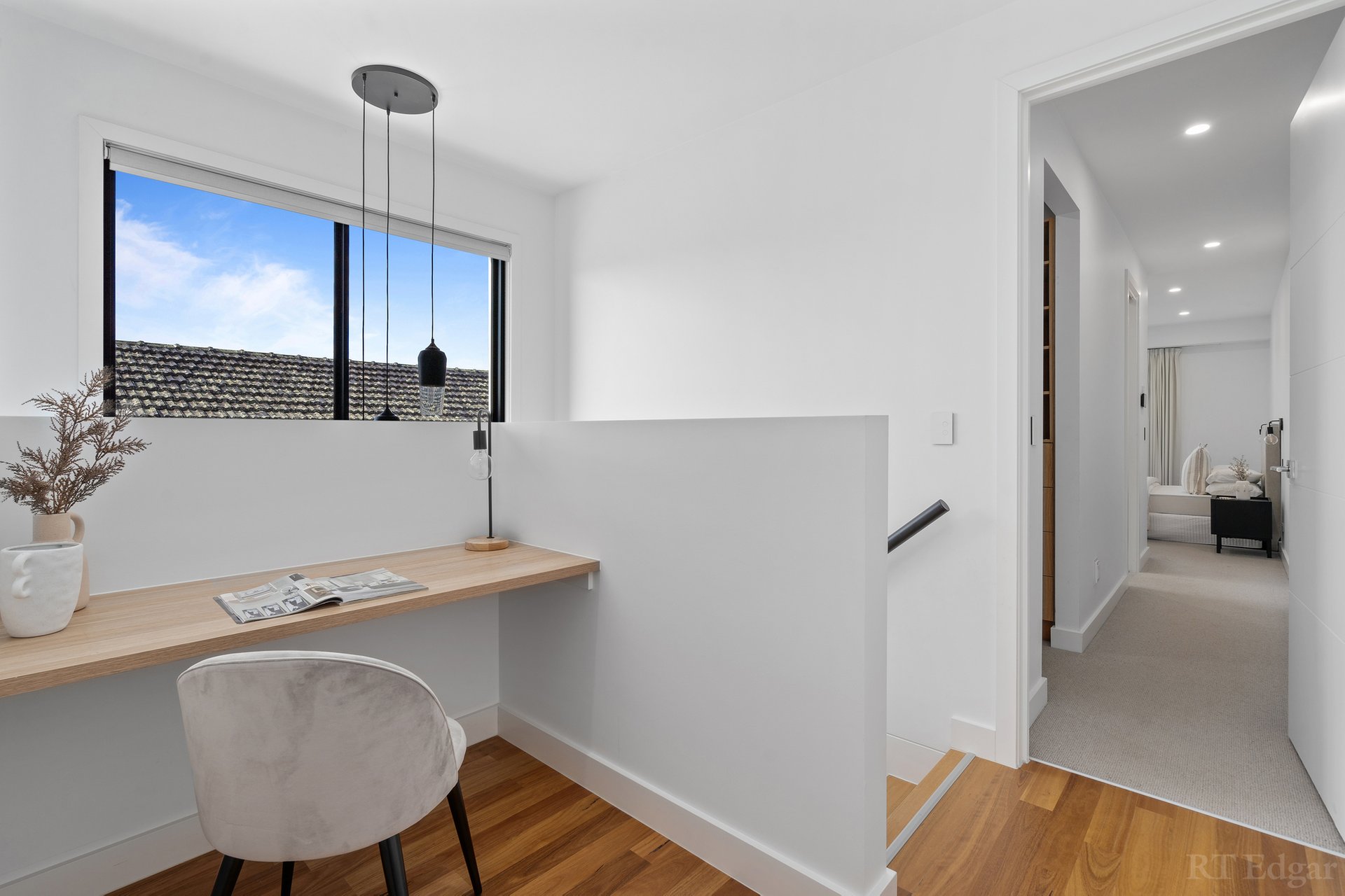 Property Gallery Thumbnail 11