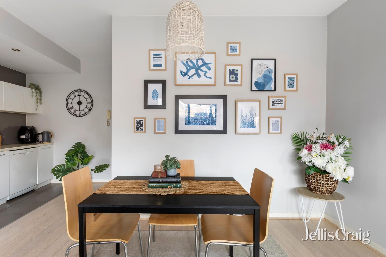 3/179 Riversdale Road, Hawthorn image 6