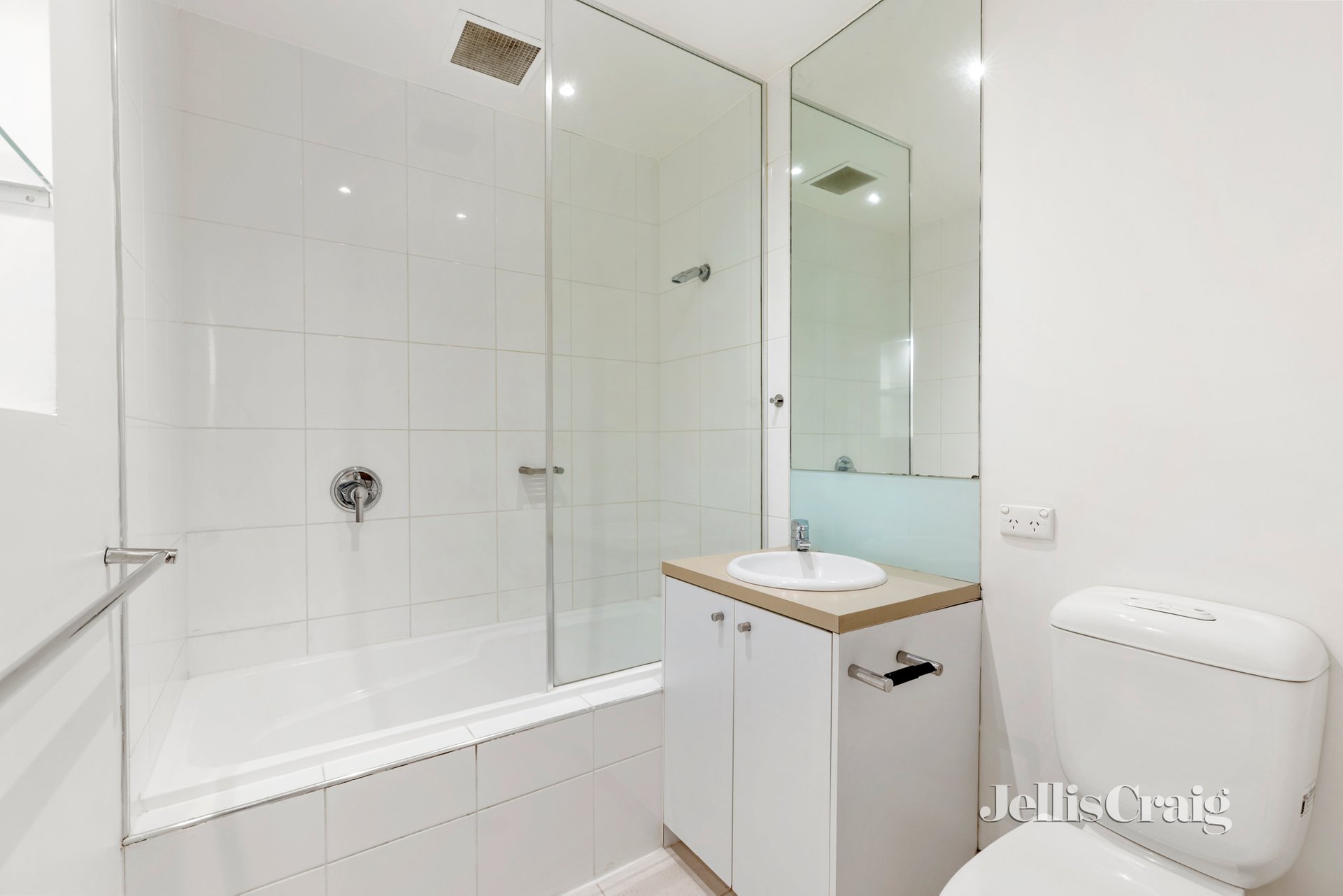 3/18-20 Leopold St, South Yarra image 6