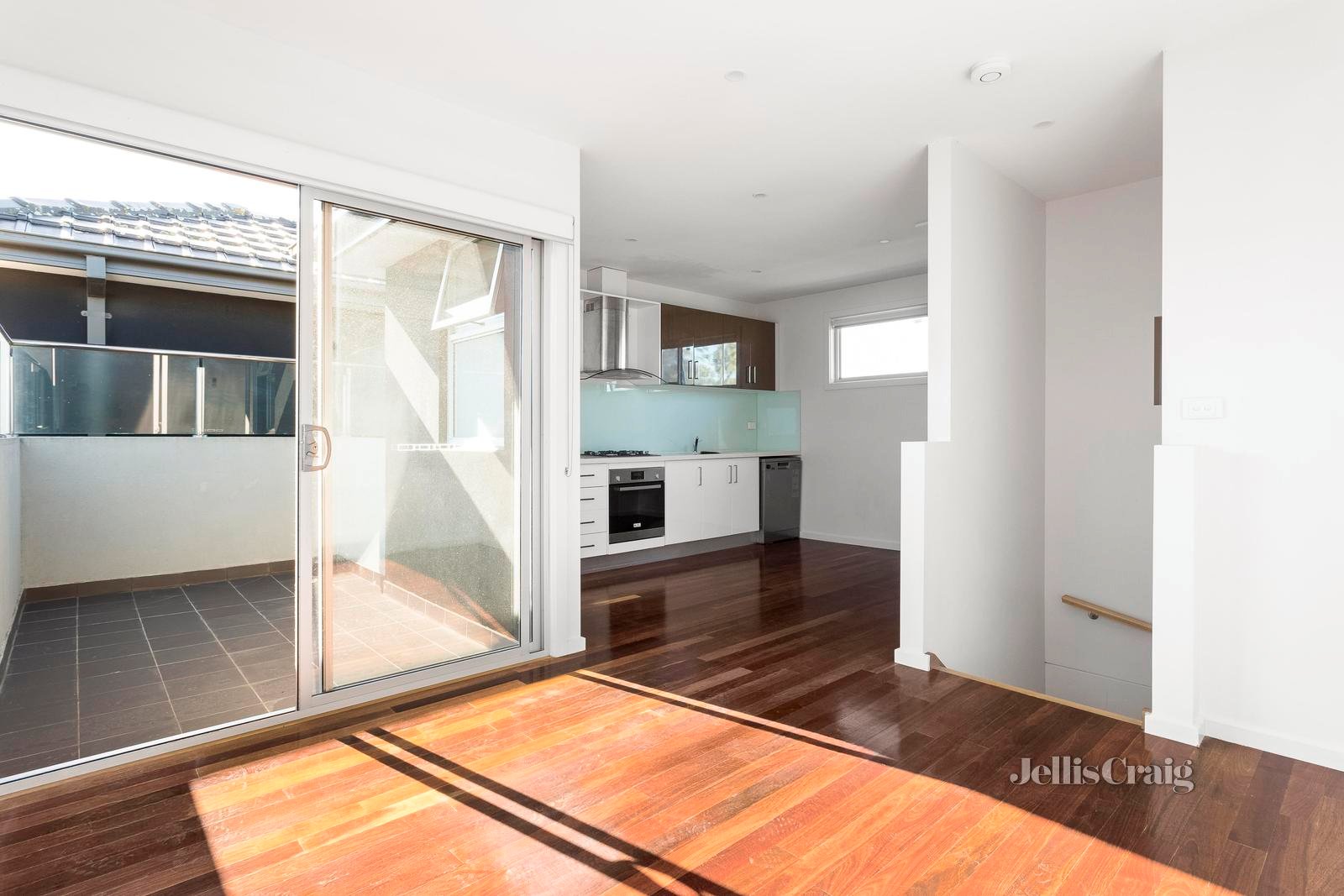 3/18 Bailey Avenue, Preston image 6