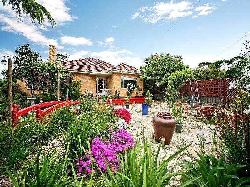 318 Belmore Road, Balwyn image 1