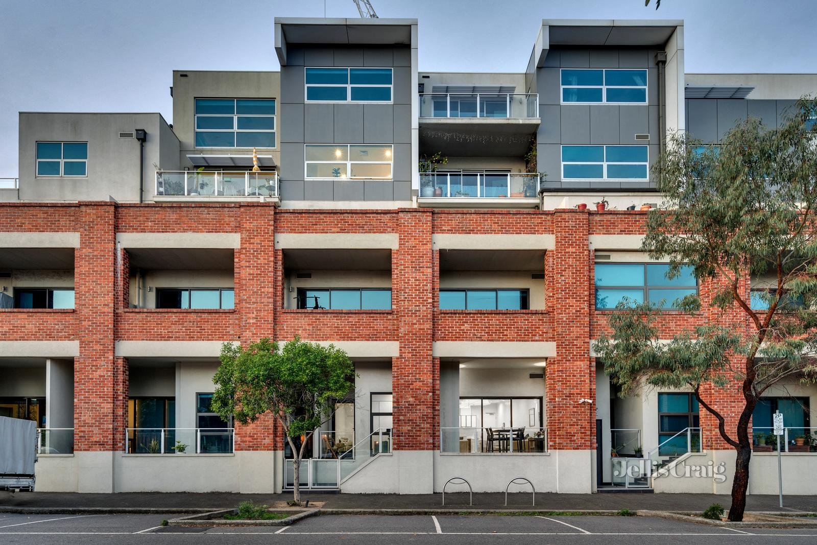 3/18 Bent Street, Kensington image 1