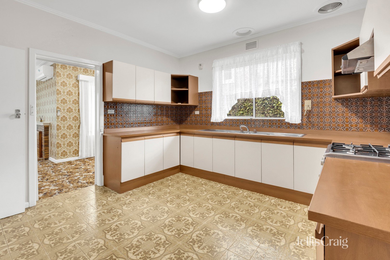 318 Brunswick Road, Brunswick image 4