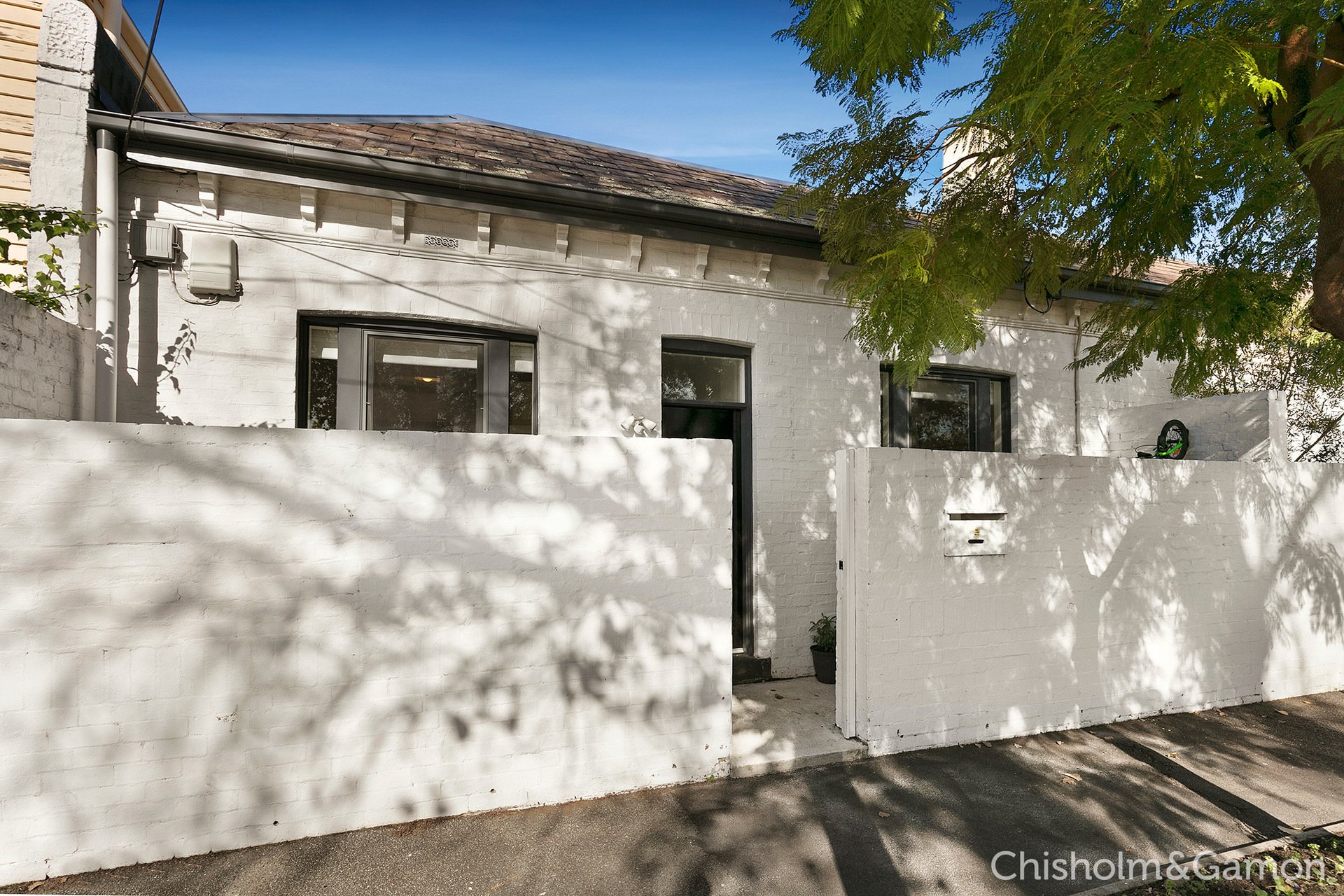 318 Esplanade East, Port Melbourne image 3