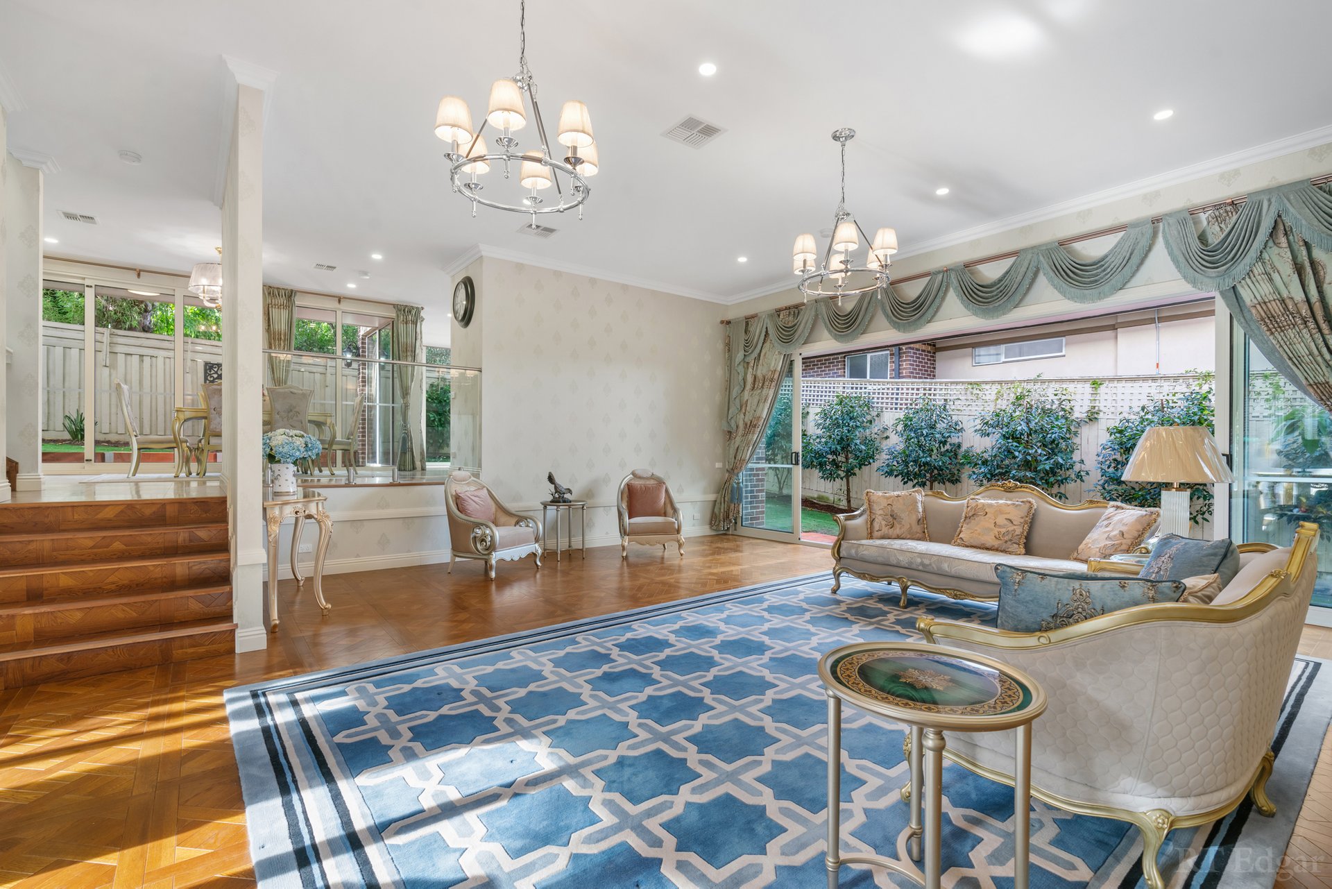 Property Gallery Thumbnail 3