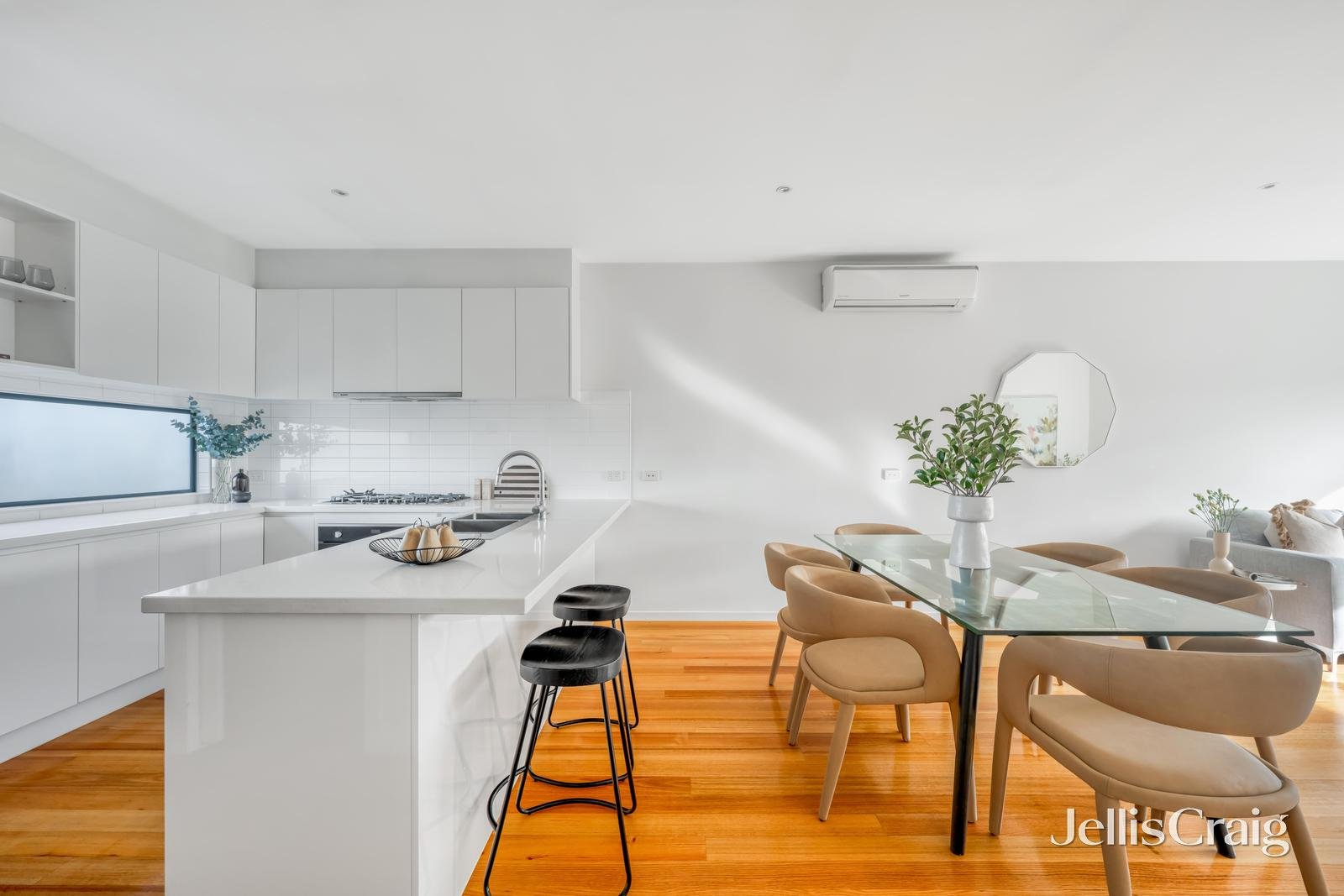 3/18 Grantham Street, Brunswick West image 8