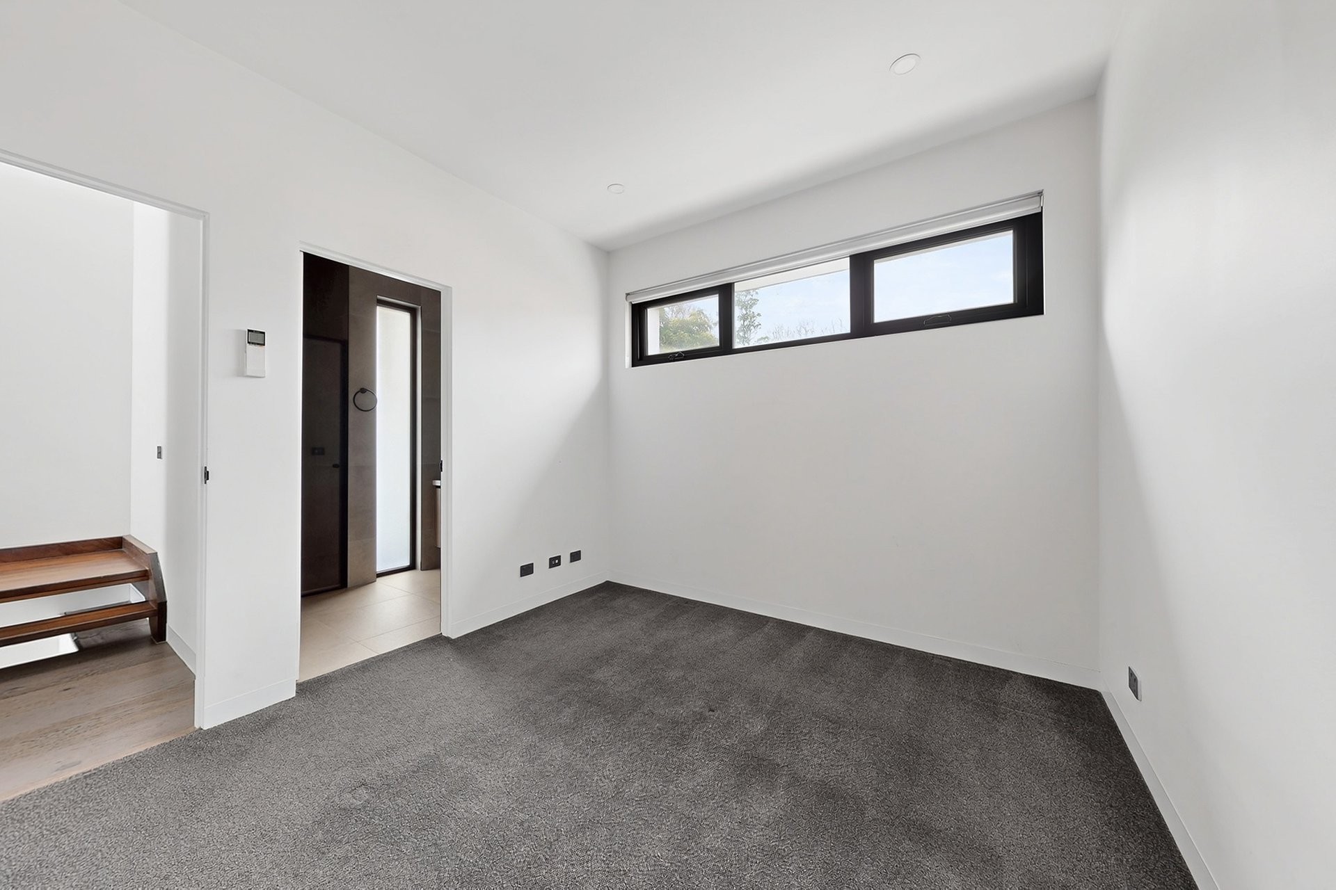 3/18 Joyce Street, Elwood image 7