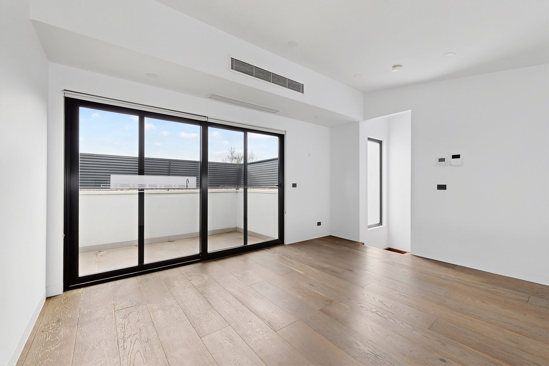 3/18 Joyce Street, Elwood image 9