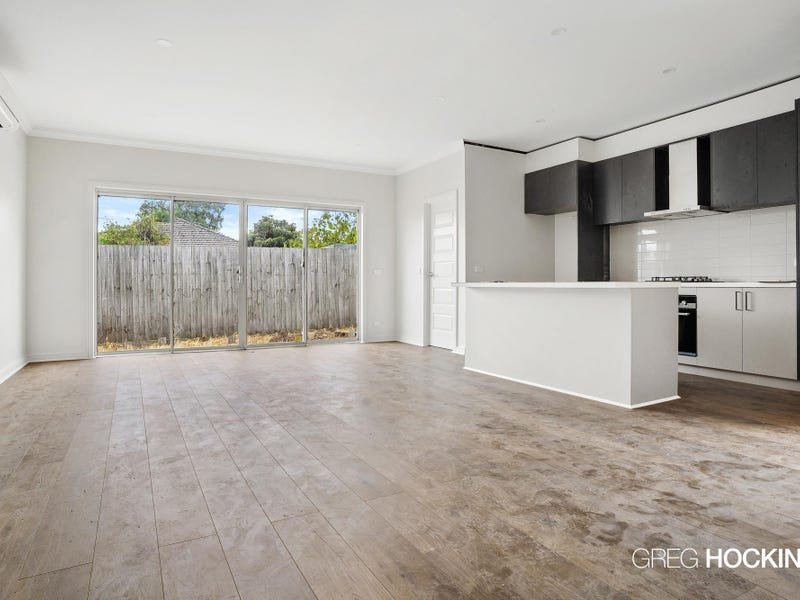 3/18 Robson Avenue, Avondale Heights image 2