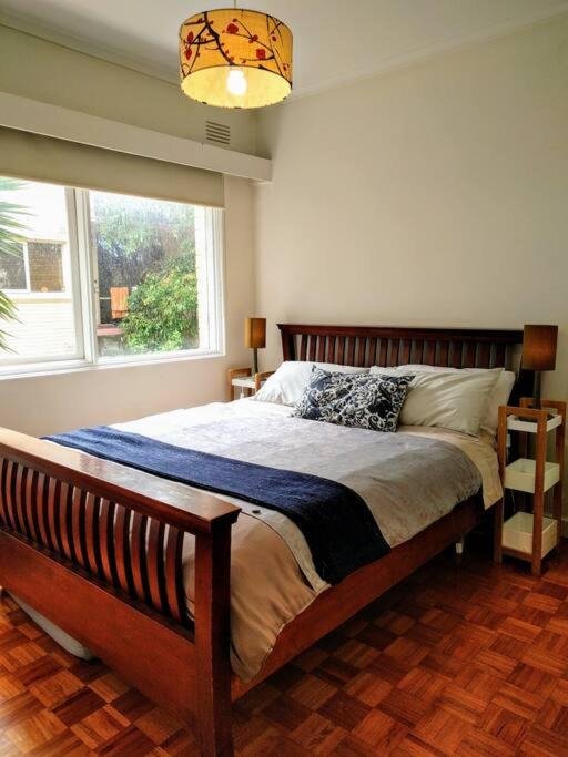 3/18 Selwyn Avenue, Elwood image 4