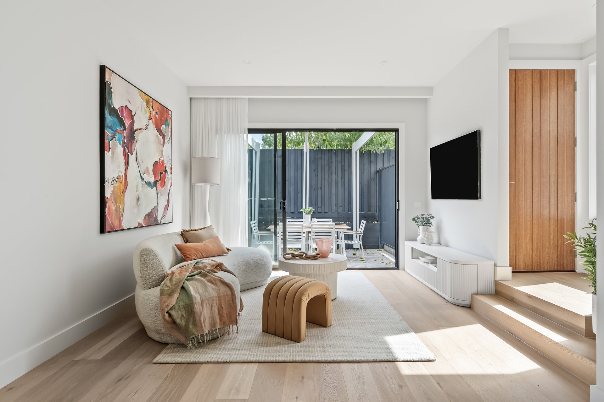 Property Gallery Thumbnail 3
