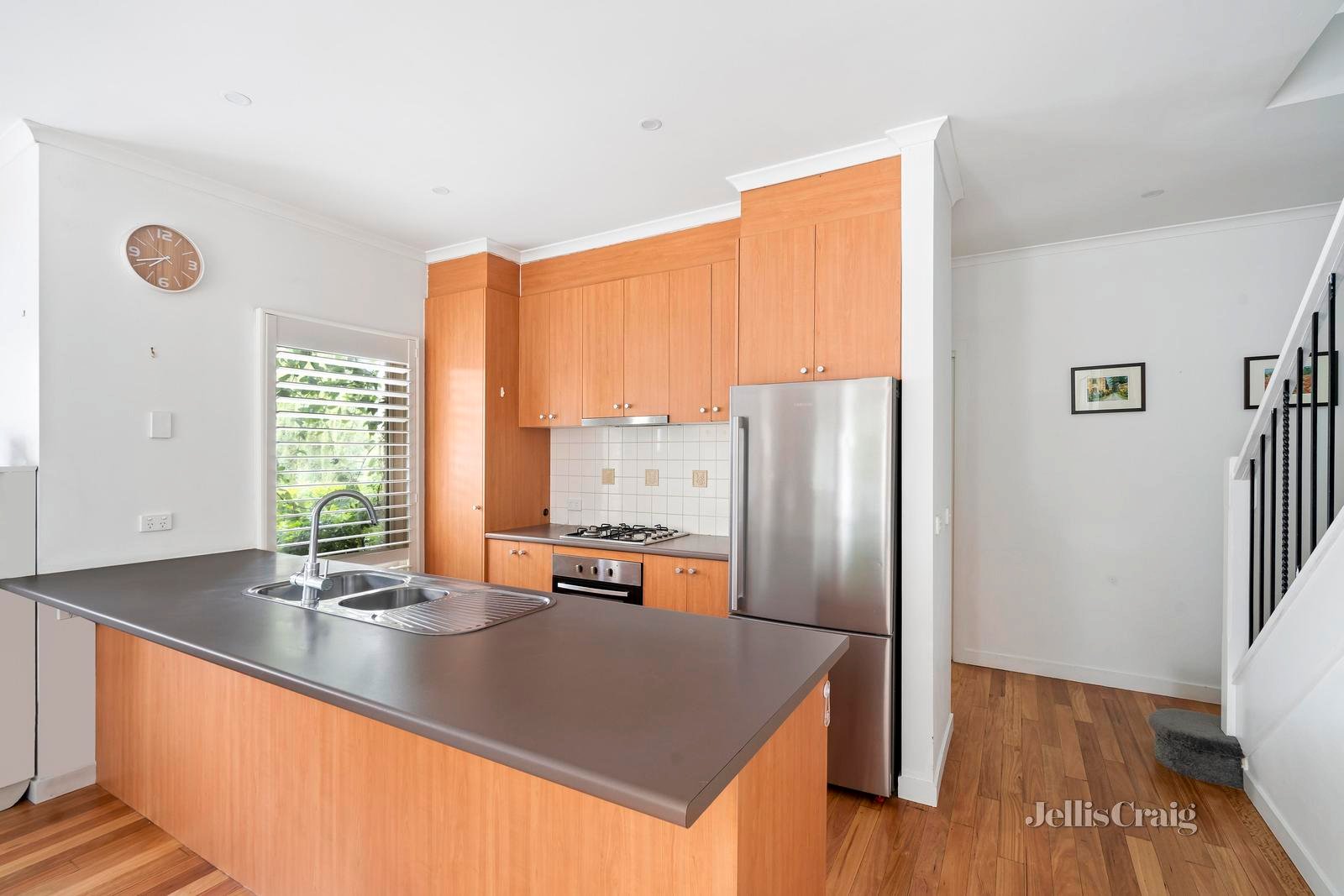 3/181 Melbourne Road, Williamstown image 3