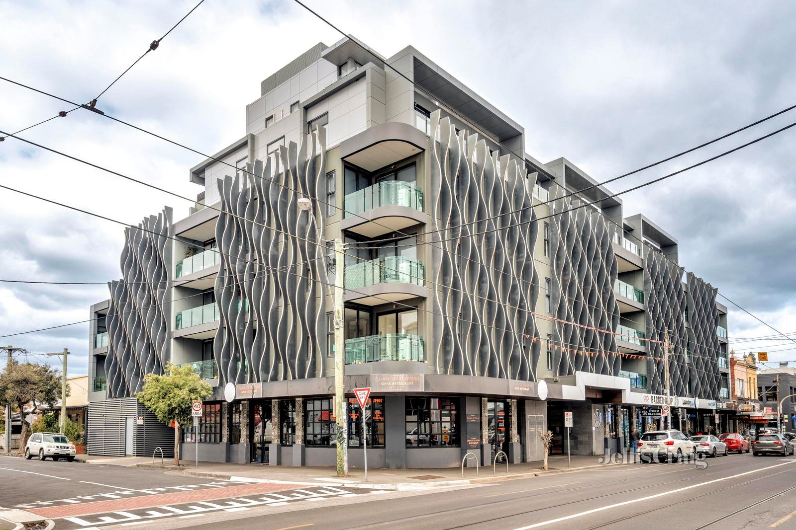 318/200 Lygon Street, Brunswick East image 2