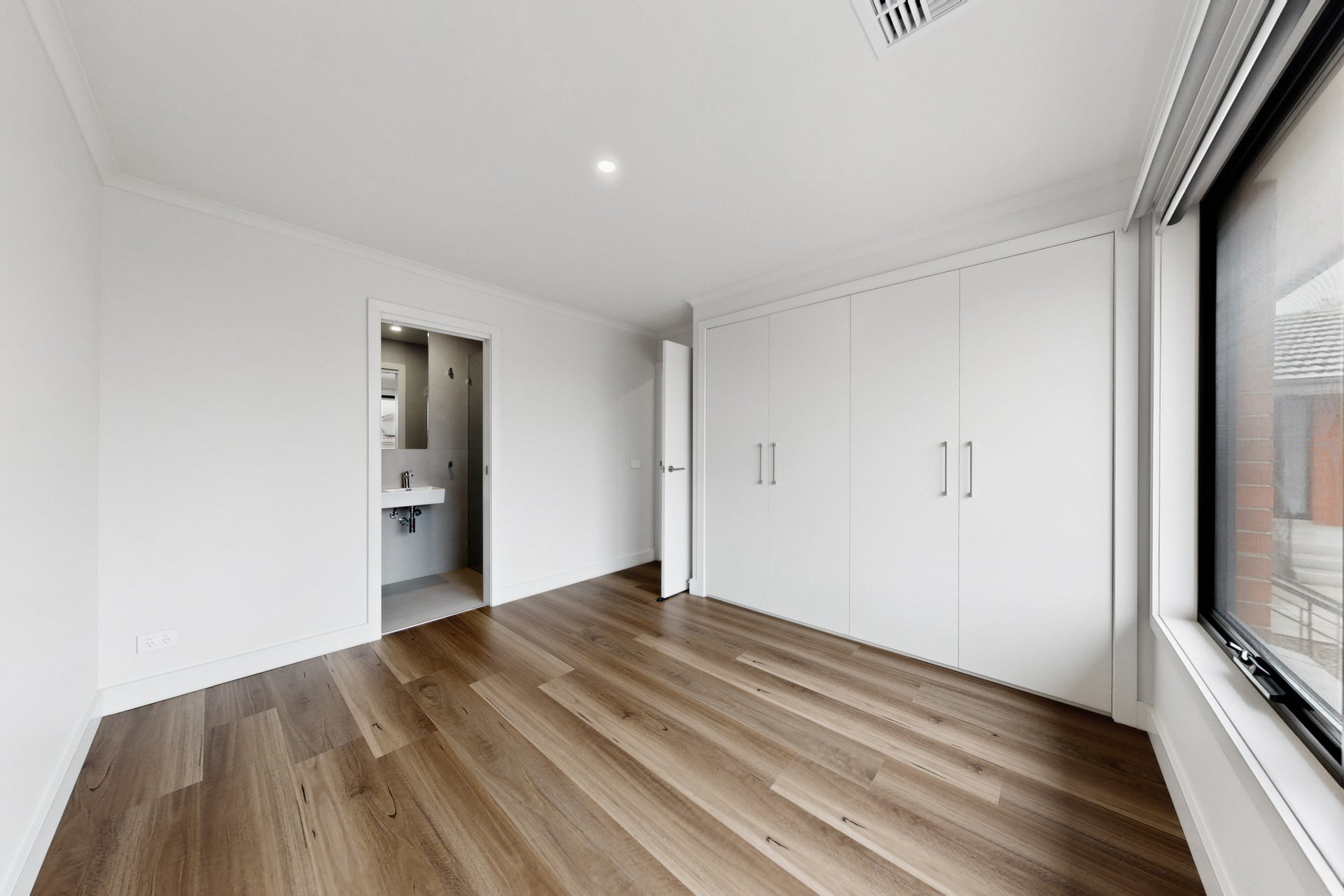 3/183 Carinish Road, Clayton image 7
