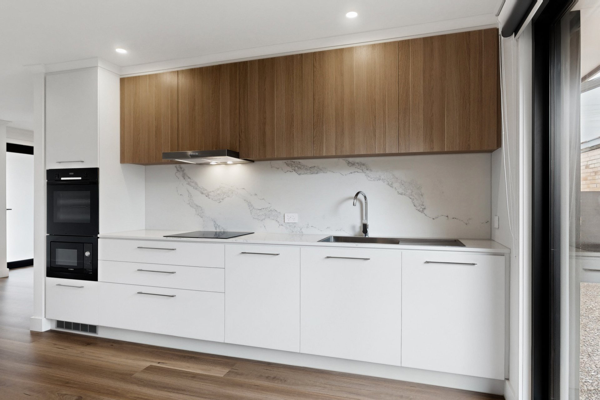 3/183 Carinish Road, Clayton image 3