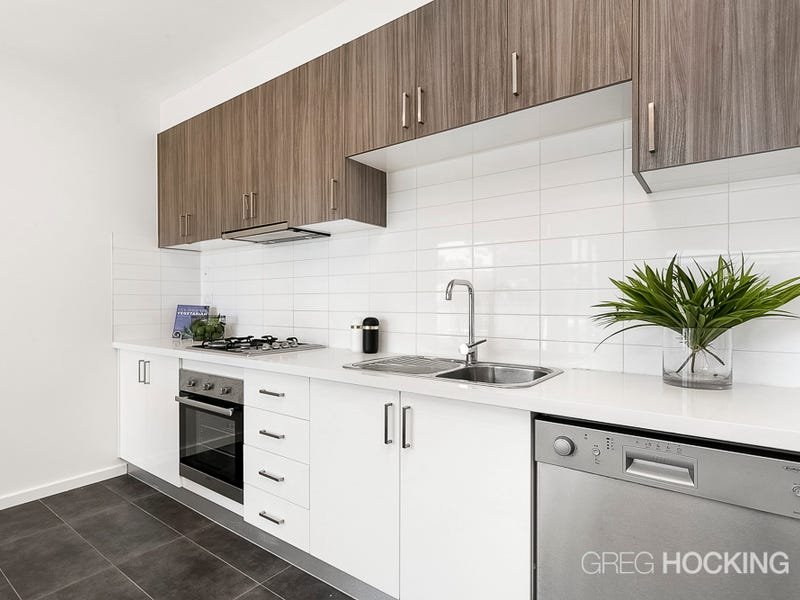 3/185 Millers Road, Altona North image 4
