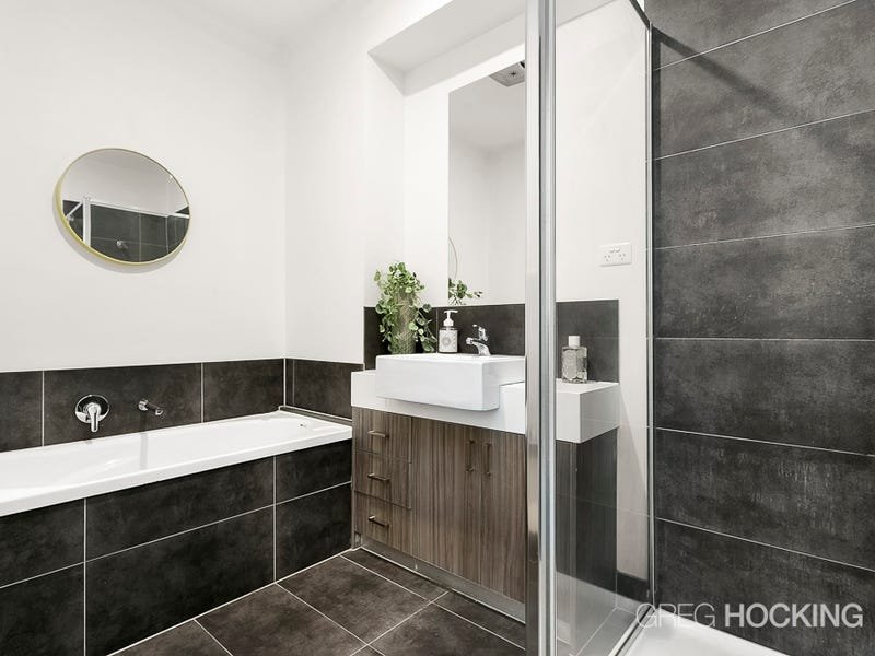 3/185 Millers Road, Altona North image 8