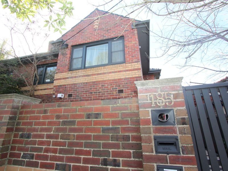 Property Gallery - Main Image