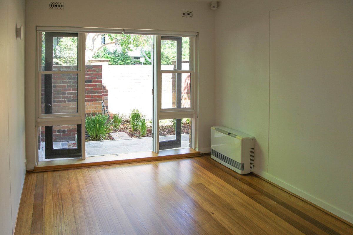 Property Gallery Thumbnail 11