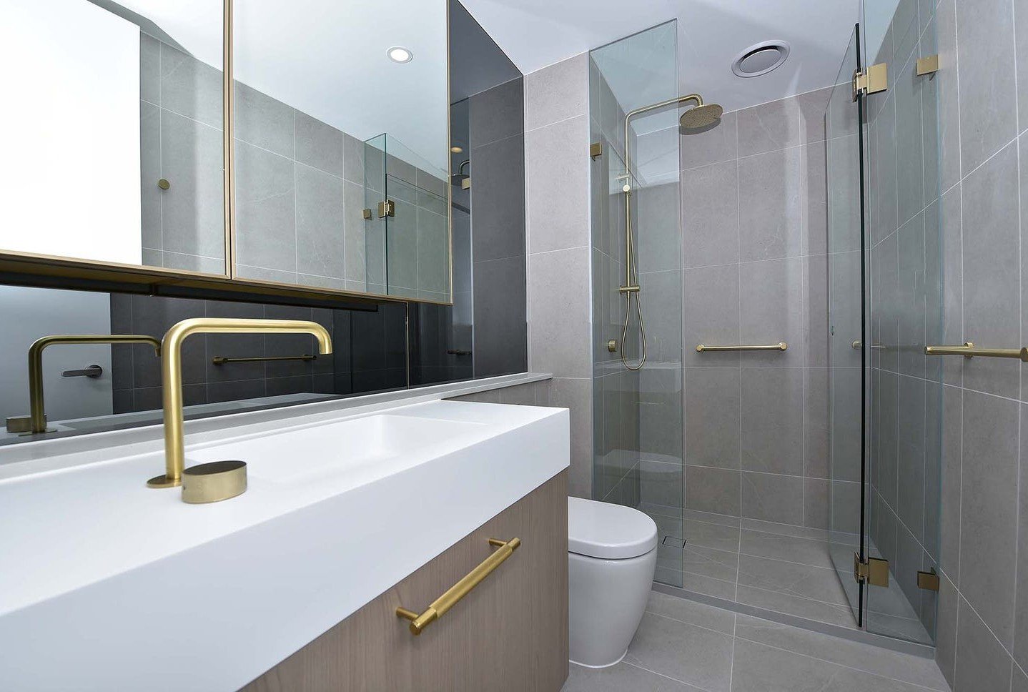 318B/23 O'Sullivan Road, Glen Waverley image 5