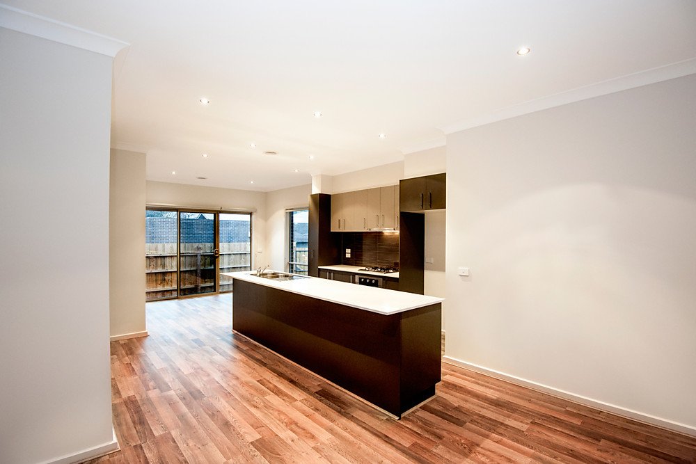 Property Gallery Thumbnail 3