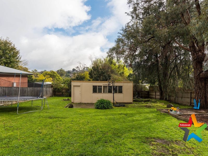 319 Hull Road, Mooroolbark image 12