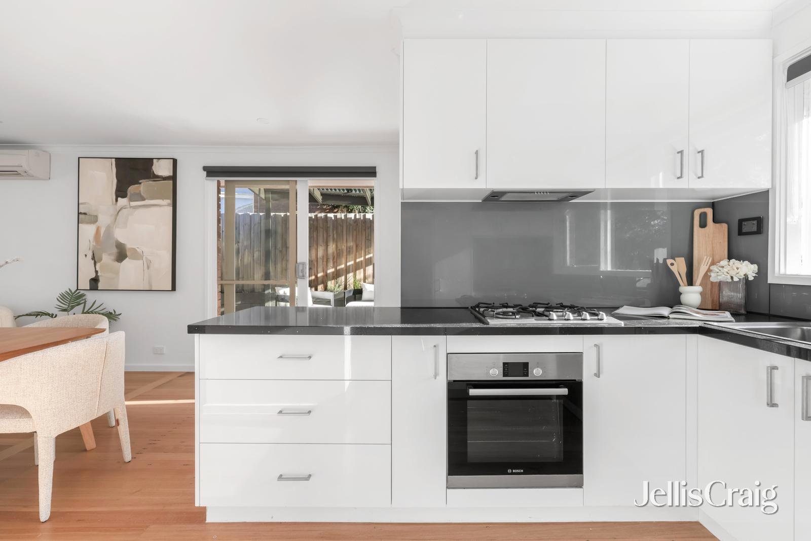 3/19 Kell Court, Greensborough image 4
