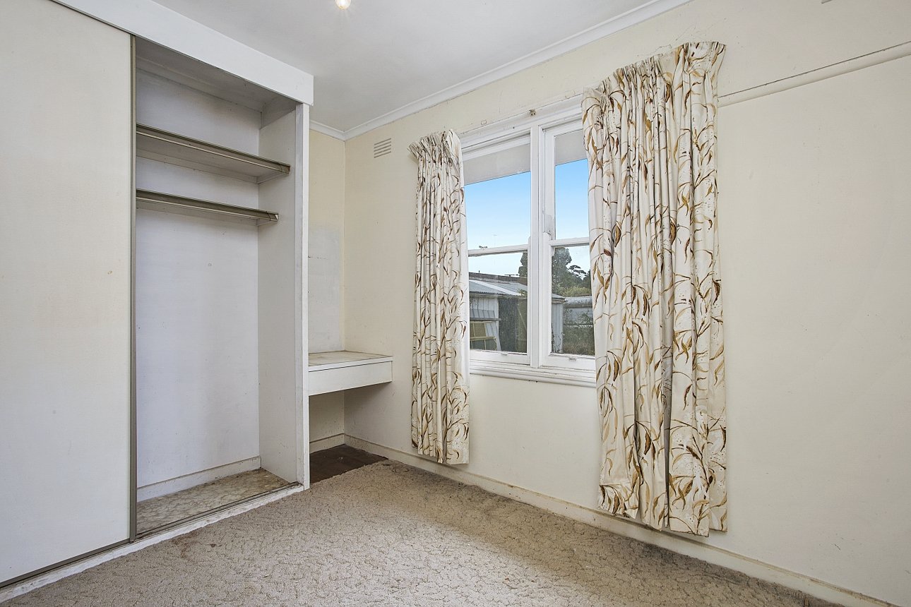 319 McKillop Street, East Geelong image 5