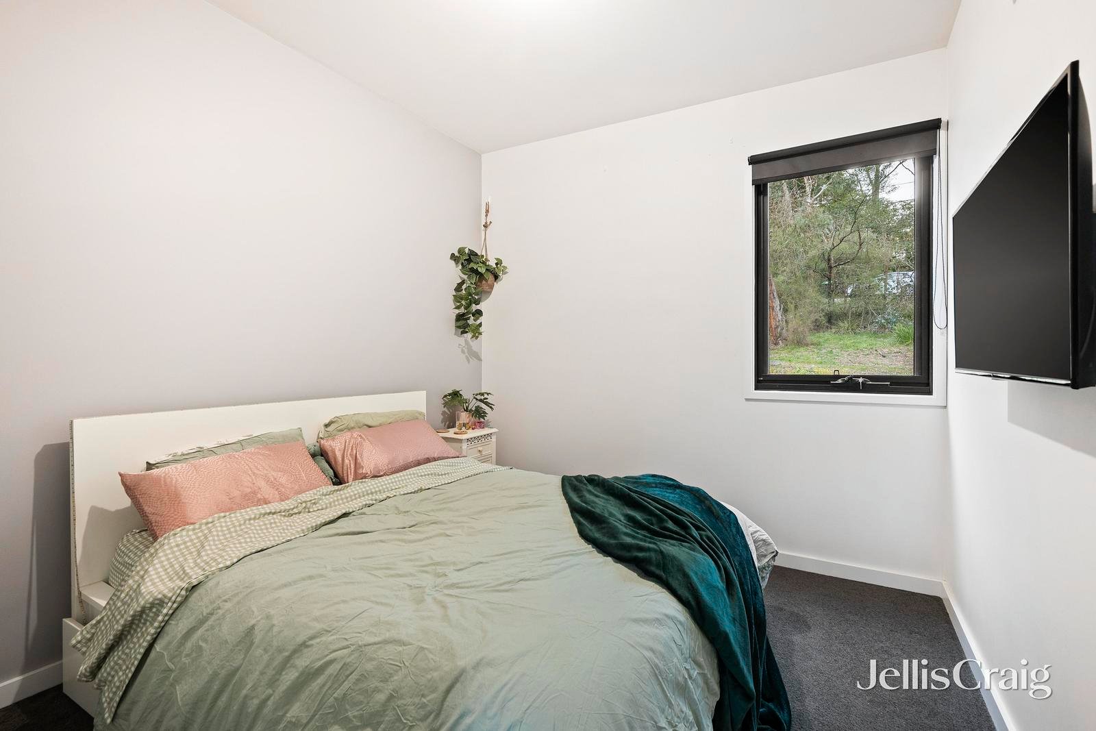 319 Oban Road, Donvale image 14