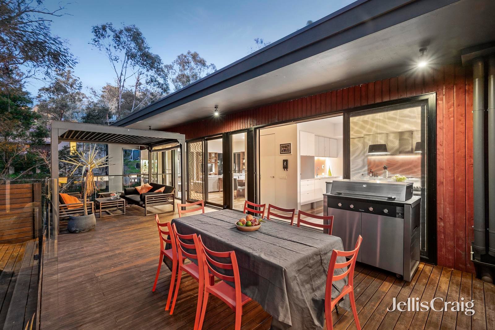 319 Oban Road, Donvale image 17