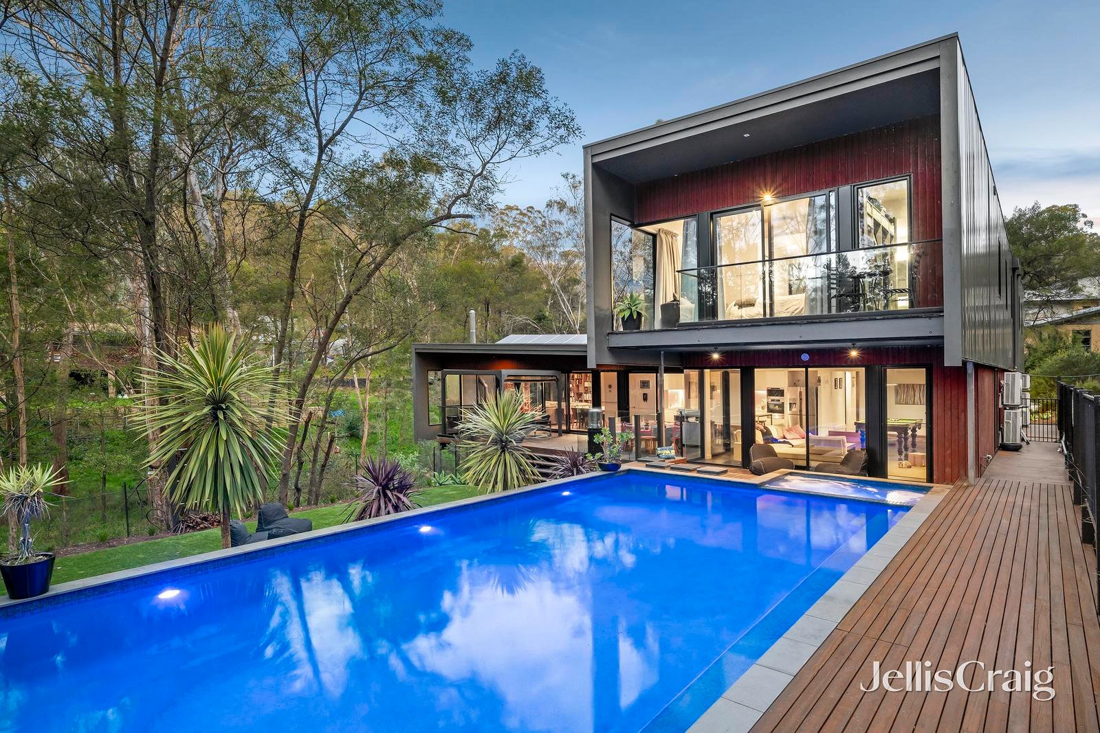 319 Oban Road, Donvale image 19