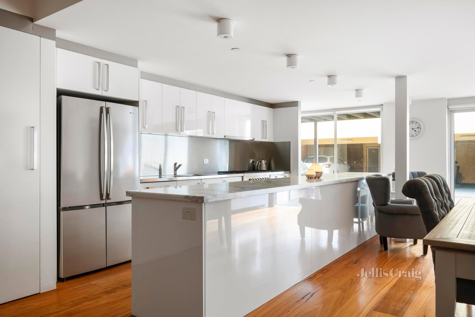 3/190 Graham Street, Port Melbourne image 4