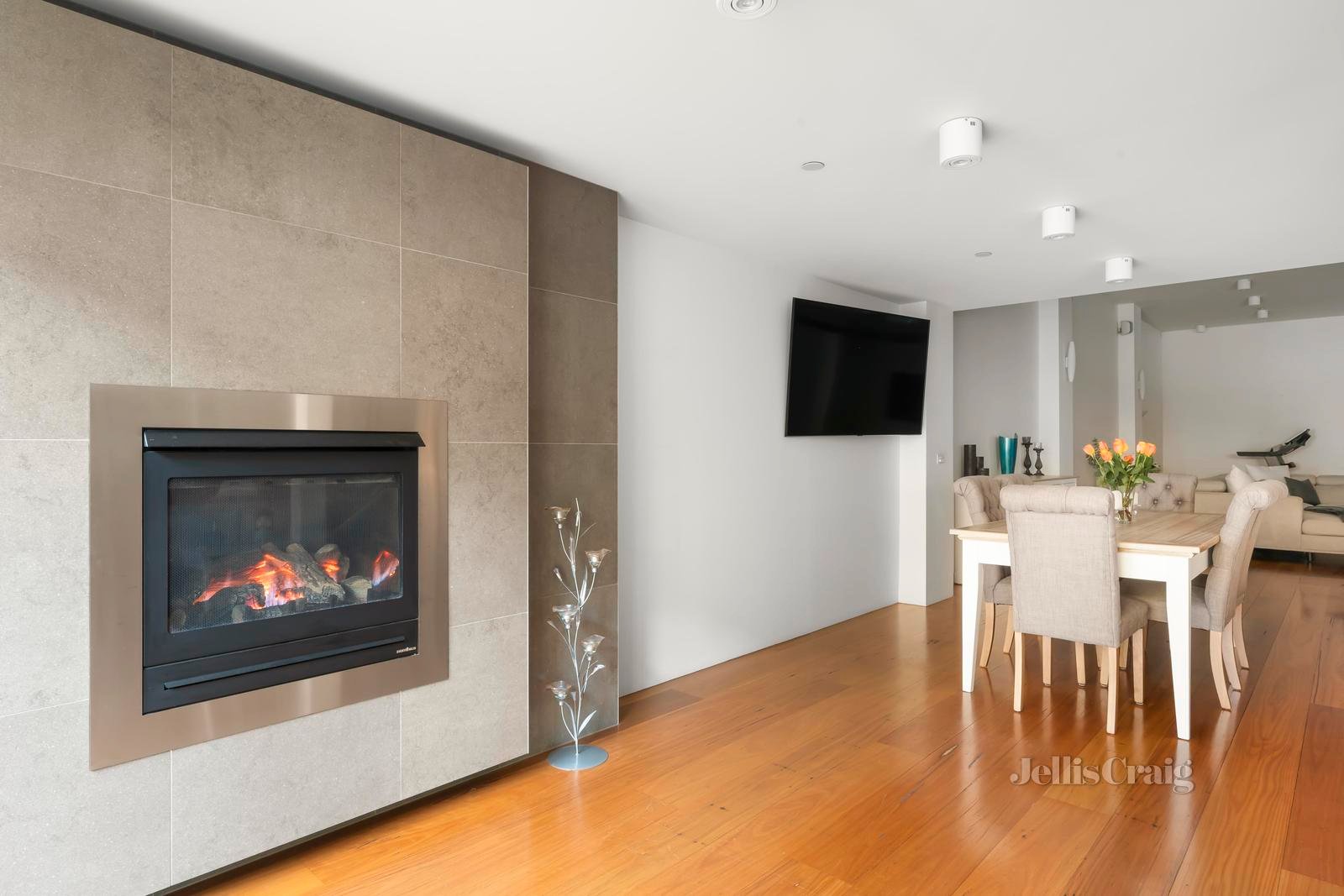 3/190 Graham Street, Port Melbourne image 6