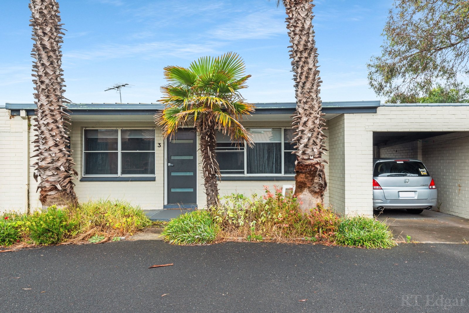 Property Gallery Thumbnail 6