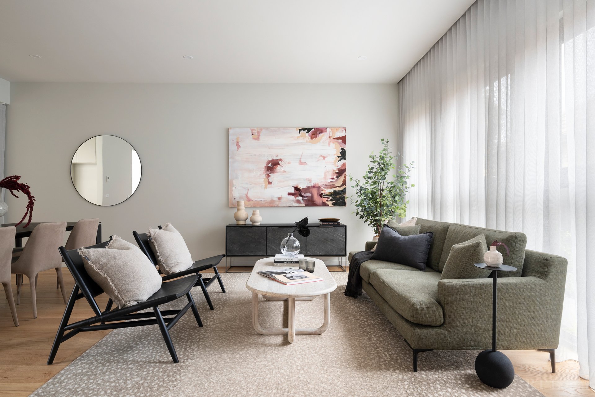 Property Gallery Thumbnail 3