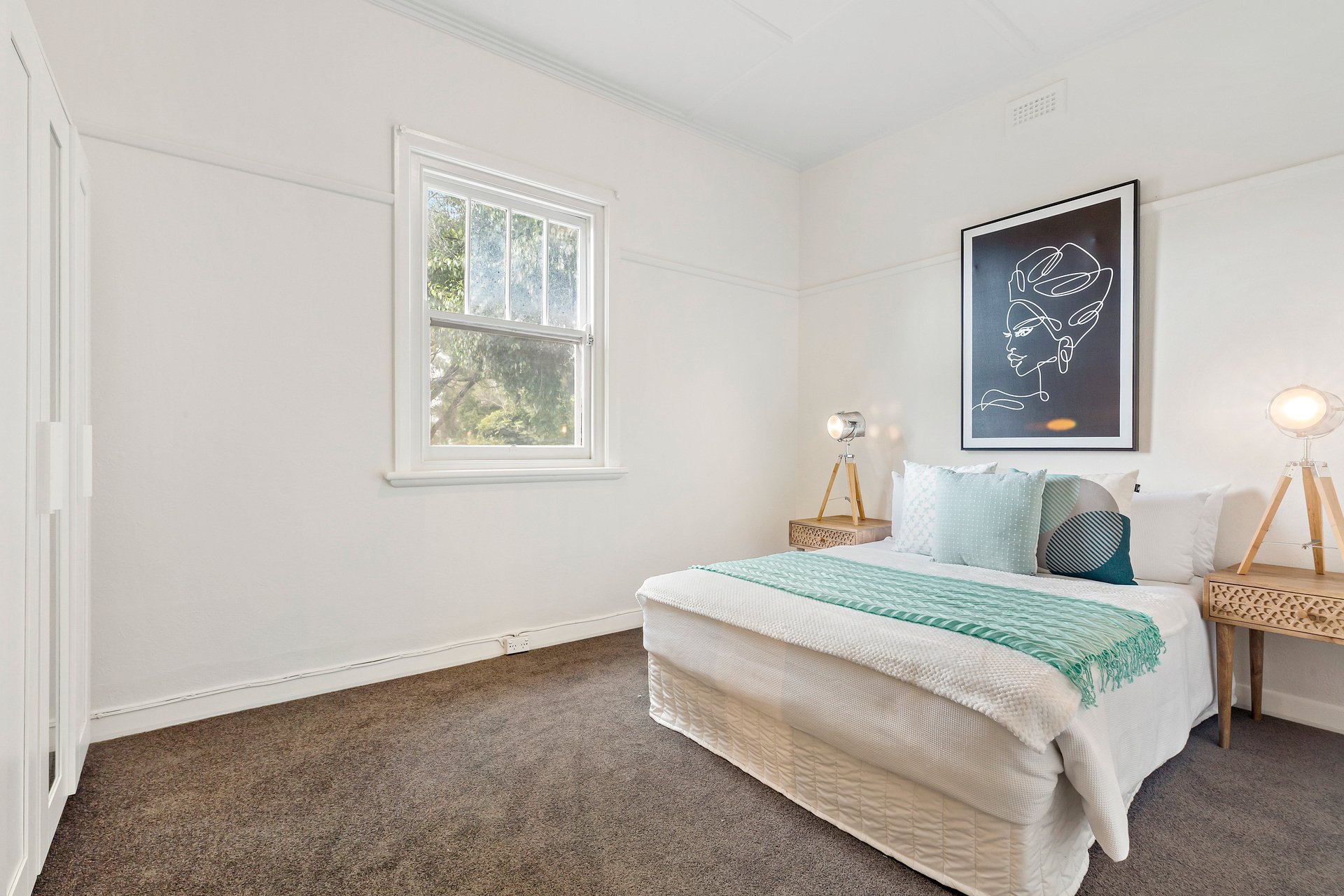Property Gallery Thumbnail 10