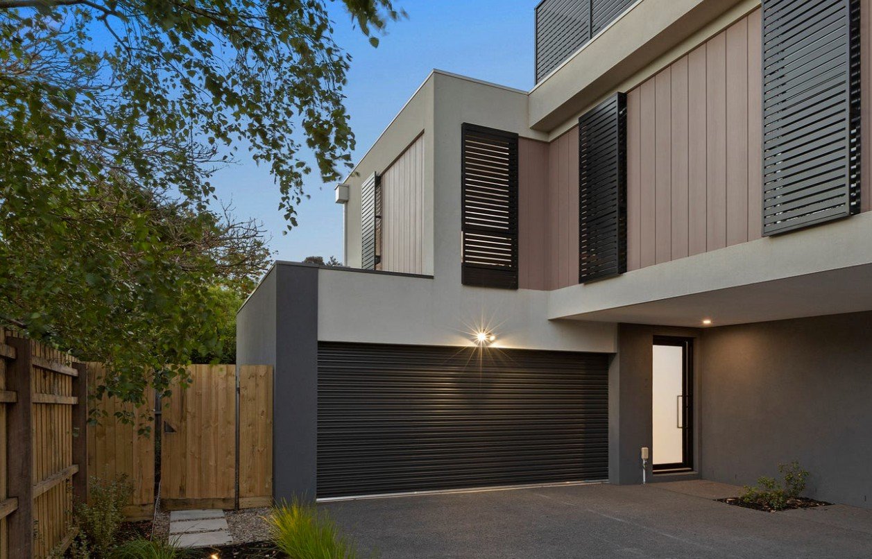 3/199a Charman Road, Cheltenham image 1