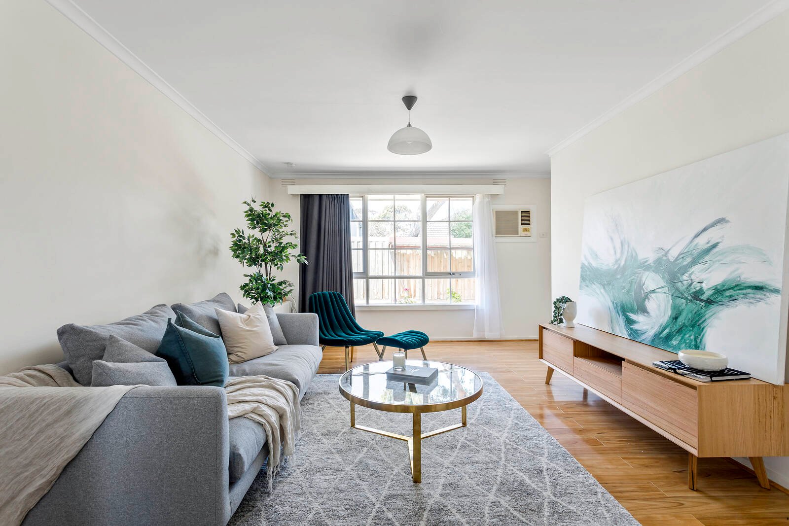 Property Gallery Thumbnail 2